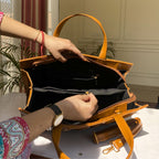 Max Tote - Tan brown